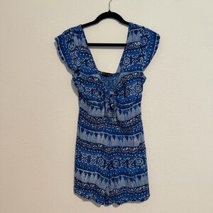 House of Harlow Blue Patterned Romper medium